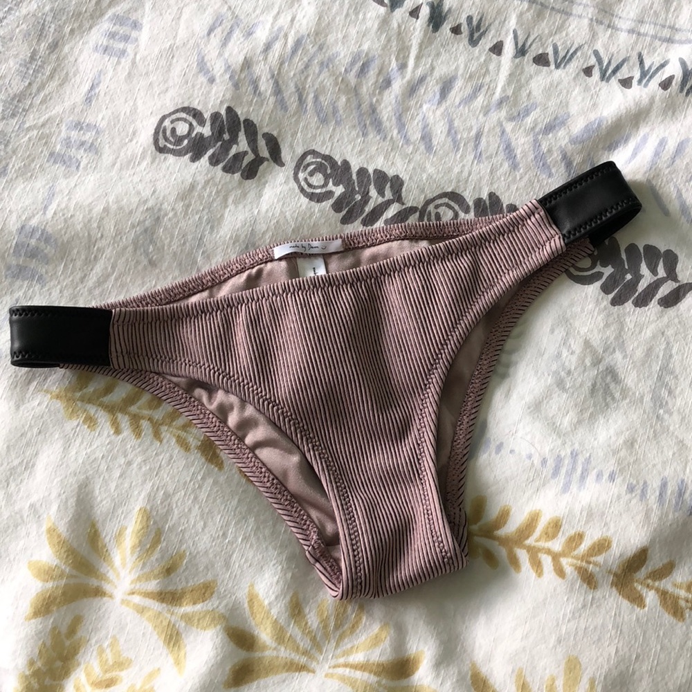 Made by dawn bottoms